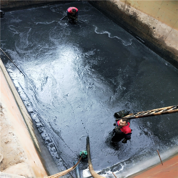 冷水滩废水池清理