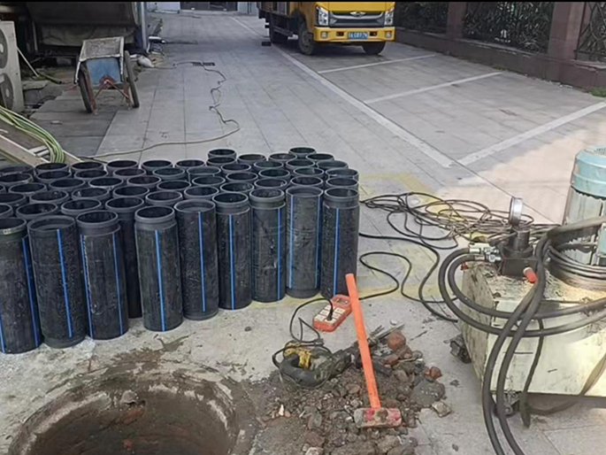 冷水滩PE置换管厂家 DN315置换管 非开挖管短管置换